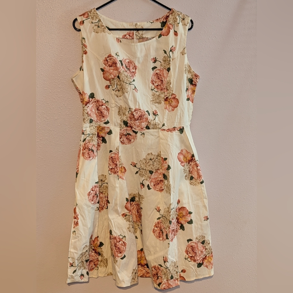 Floral Sleeveless Dress